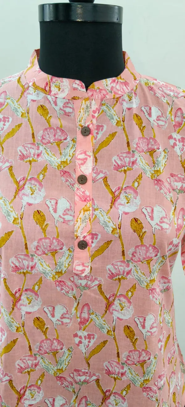 Peach_Printed_Pure_Cotton_Premium_Short_Top_For_Women