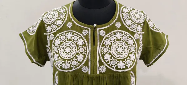 Mehandi_Green_Fine_Viscose_Premium_Tunic_Top_For_Women