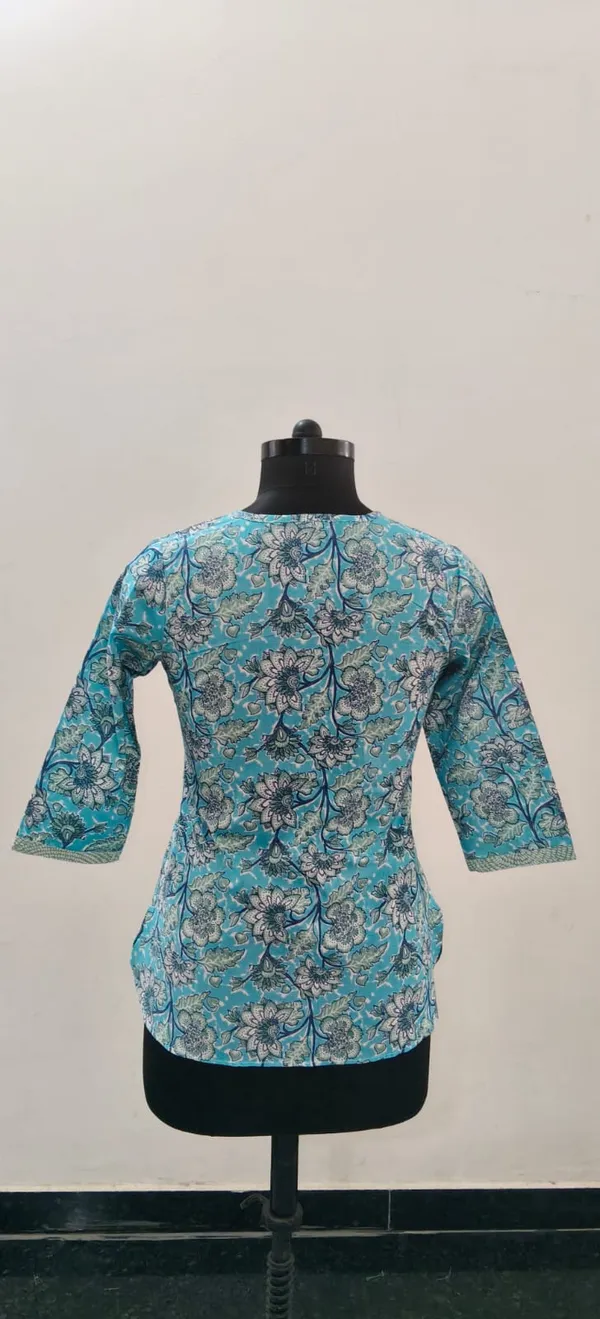 Turquoise_Blue_Pure_Cotton_Premium_Top_For_Women