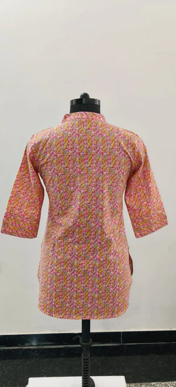 Light_Orange_Printed_Pure_Cotton_Premium_Short_Top_For_Women