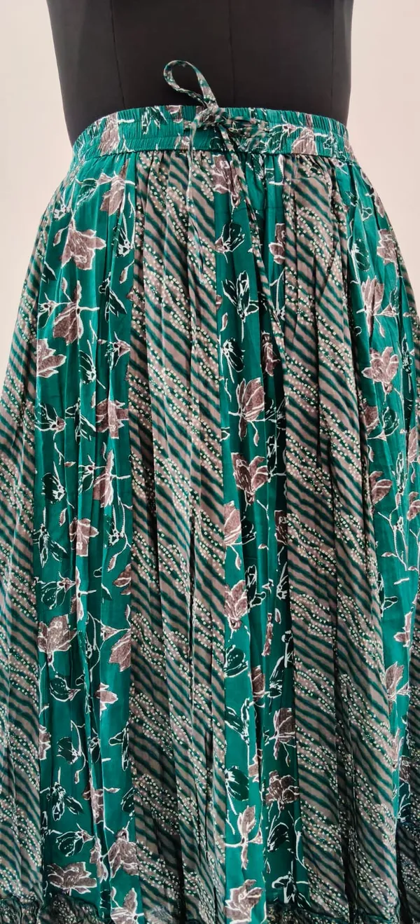 Green_Floral_Printed_Cambric_Cotton_Skirt_For_Women