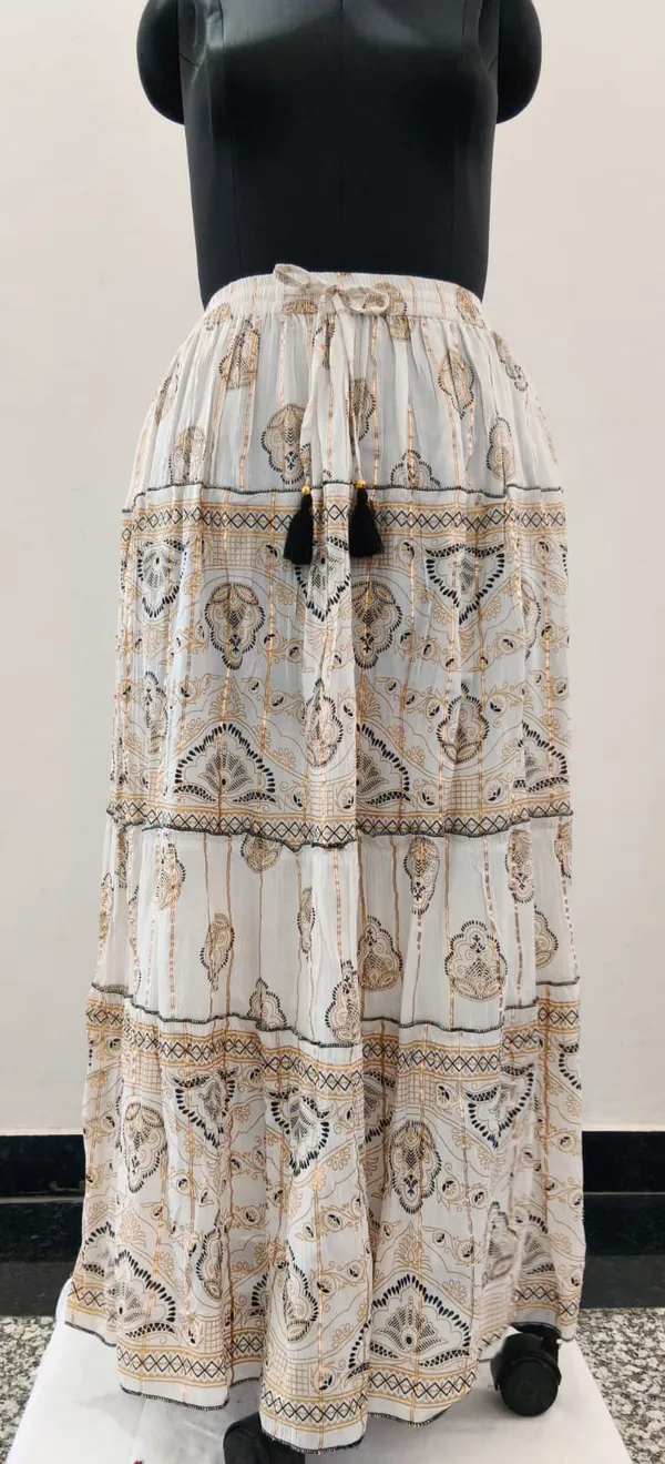 Off_White_With_Black_Print_Fine_Viscose_Lurex_Crinkle_Premium_Skirt_For_Women