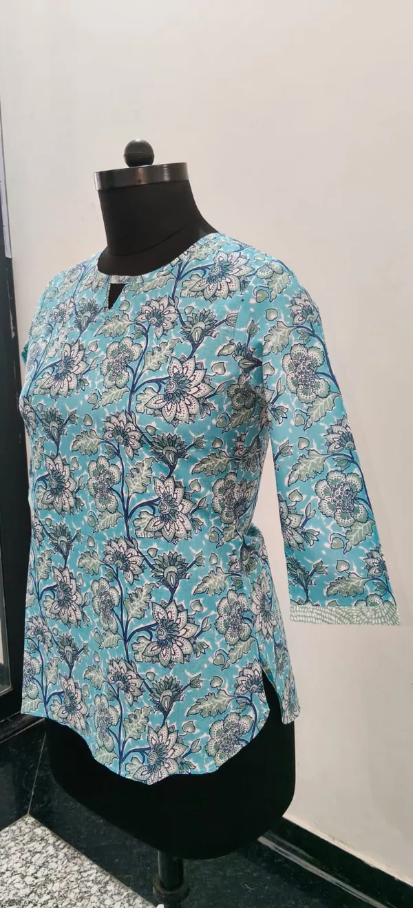 Turquoise_Blue_Pure_Cotton_Premium_Top_For_Women