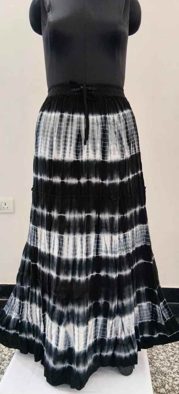 Black_And_White_Fine_Viscose_Premium_Tier_Skirt_For_Women