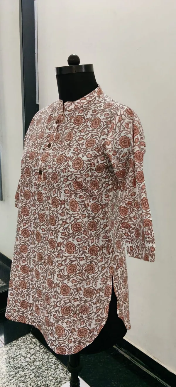 Brown_Printed_Pure_Cotton_Premium_Short_Top_For_Women