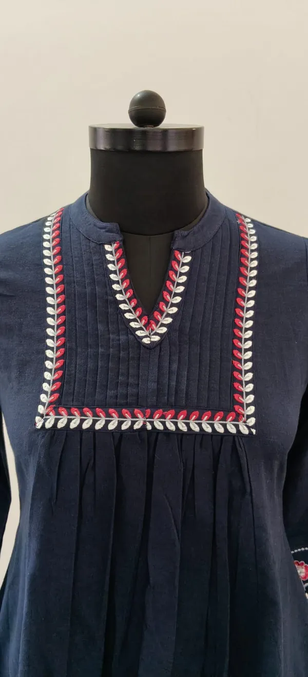 Navy_Fine_Cotton_Flax_Premium_Top_For_Women
