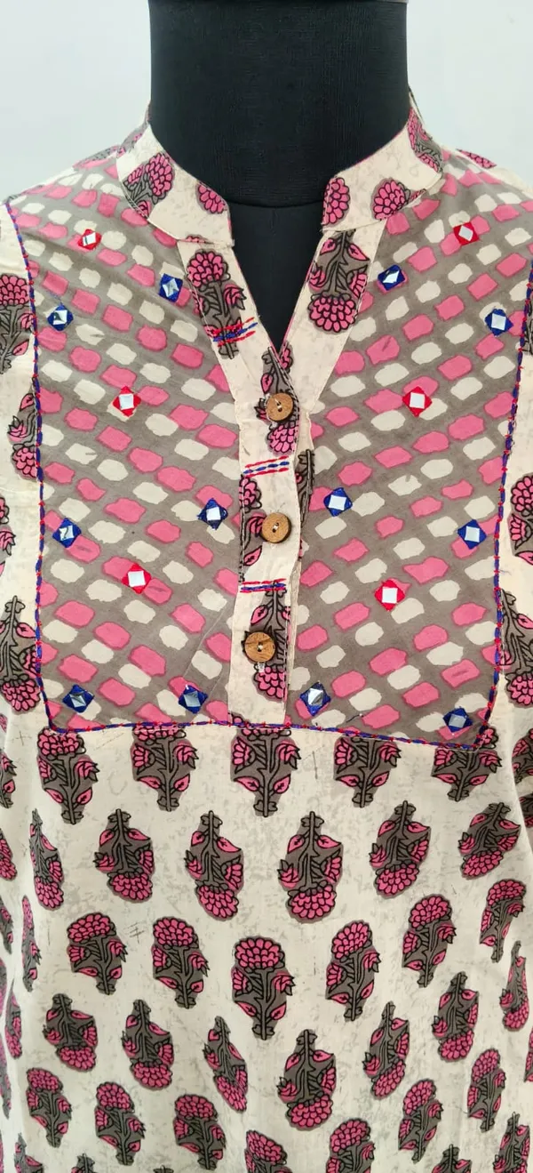 Pink_Printed_Cotton_Premium_Top_For_Women