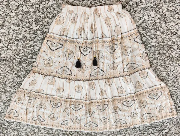 Off_White_With_Black_Print_Fine_Viscose_Lurex_Crinkle_Premium_Skirt_For_Women