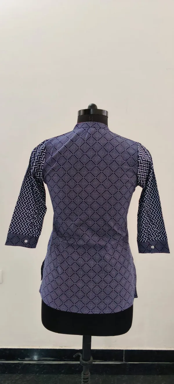 Indigo_Blue_With_Red_Fine_Cotton_Cambric_Premium_Top_For_Women