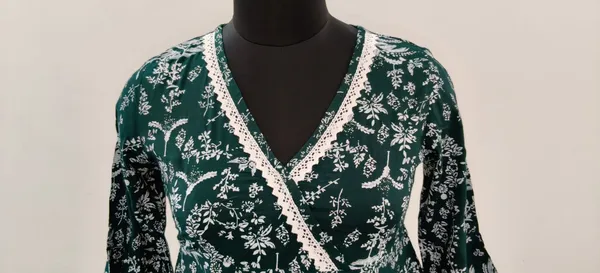 Bottle_Green_Fine_Viscose_Self_Weave_Khadi_Premium_Top_For_Women