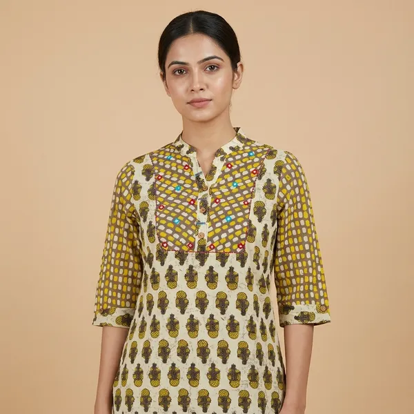 Yellow_Printed_Cotton_Premium_Top_For_Women