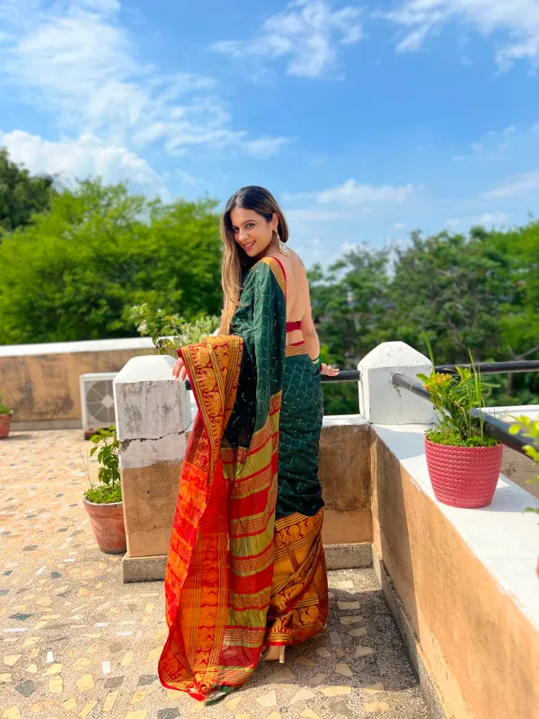 Aura_Pure_Mercerised_Cotton_Silk_Saree_with_Sequence_Work_&_Contrast_Border_|_Elegant_Ethnic_Wear