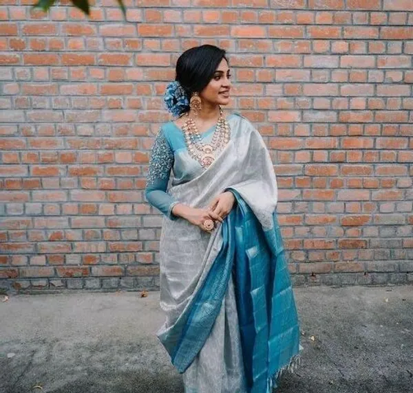 Designer_Grey_And_Blue_Dual_Tone_Saree_With_Heavy_Embellished_Blouse