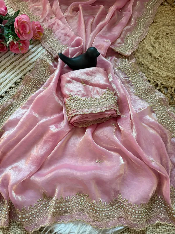 Women_Pink_Organza_Saree_With_Heavy_Embellished_Border_And_Blouse_Piece