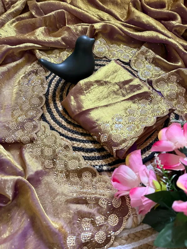 Golden_Brown_Silk_Saree_With_Embroidered_Border_And_Designer_Blouse_Piece