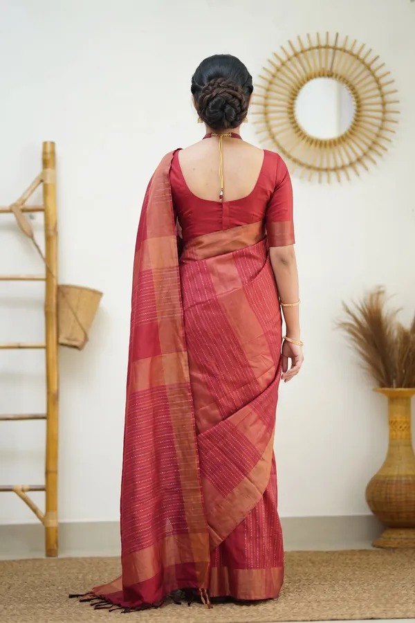 Women's_Soft_Lichi_Silk_Saree_|_Kanjivaram_&_Banarasi_Design_|_Festive_&_Wedding_Wear