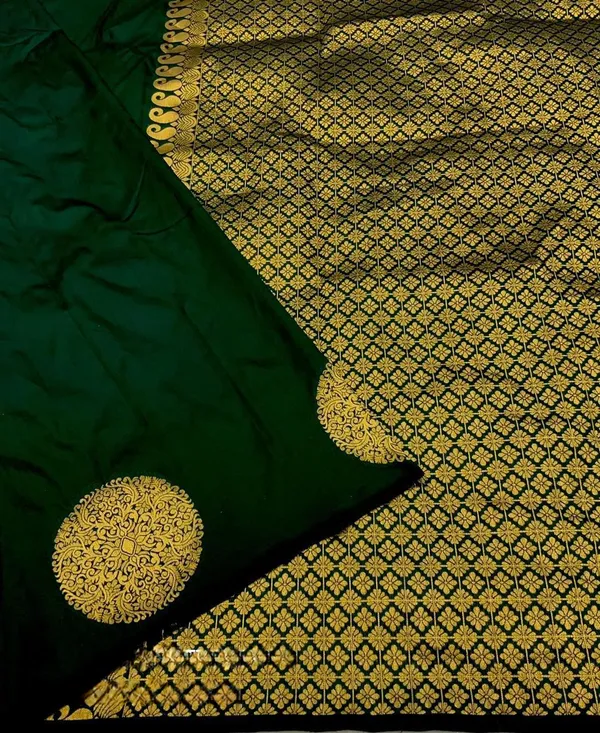 Women's_Soft_Lichi_Silk_Saree_|_Kanjivaram_&_Banarasi_Design_|_Festive_&_Wedding_Wear
