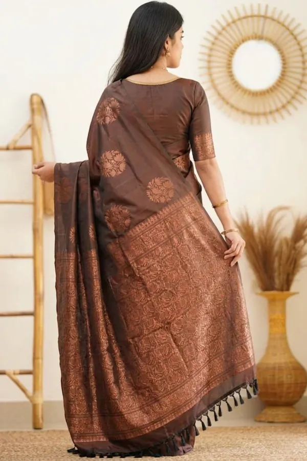 Women's_Soft_Lichi_Silk_Saree_|_Kanjivaram_&_Banarasi_Design_|_Festive_&_Wedding_Wear