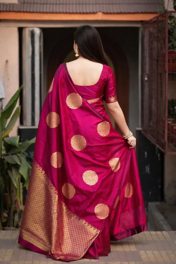 Women's_Soft_Lichi_Silk_Saree_|_Kanjivaram_&_Banarasi_Design_|_Festive_&_Wedding_Wear