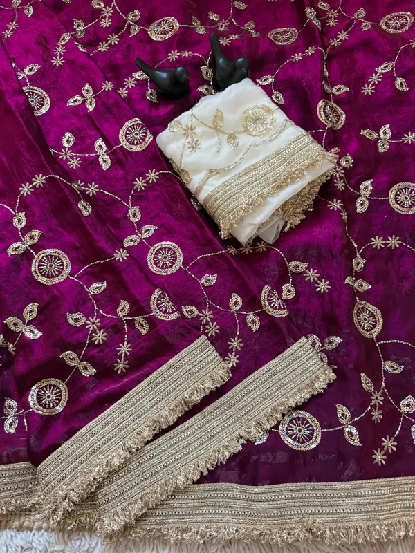 Purple_Embroidered_Saree_With_Gold_Border_And_Contrast_White_Blouse