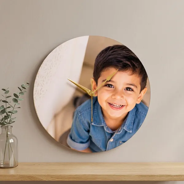 Personalized_Round_Full_Photo_Wooden_Wall_Clock_Single_Picture