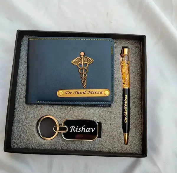 Personalized_Men's_Gift_Set_Customized_Leather_Wallet,_Crystal_Pen_&_Name_Engraved_Keychain_Combo