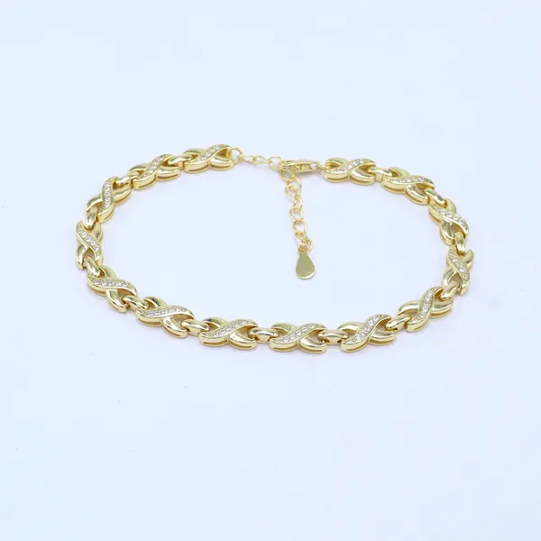 Yellow_Gold_Sterling_Silver_Twisted_Chain_Link_Bracelet_For_Women