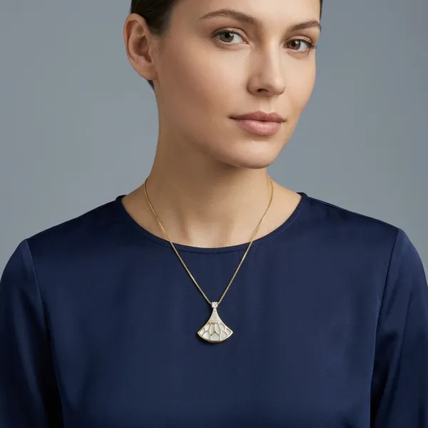 Yellow_Gold_Sterling_Silver_Seashell_Zirconia_Pendant_Necklace_For_Women