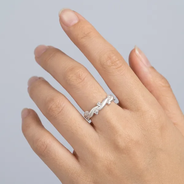 White_Sterling_Silver_Twisted_Band_Adjustable_Ring_For_Women