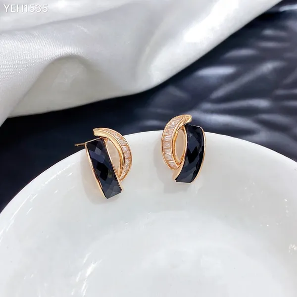 Rose_Gold_Sterling_Silver_Black_Geometric_Stud_Earrings_For_Women