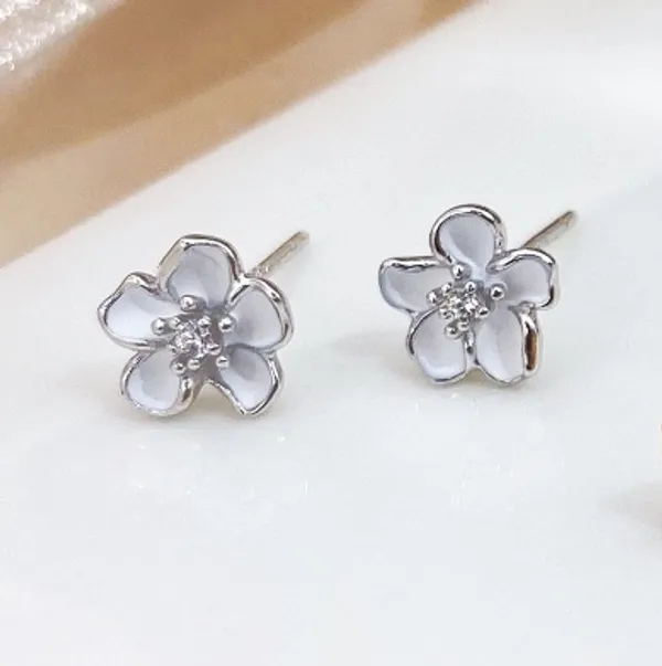 White_Sterling_Silver_Floral_Enamel_Stud_Earrings_For_Women
