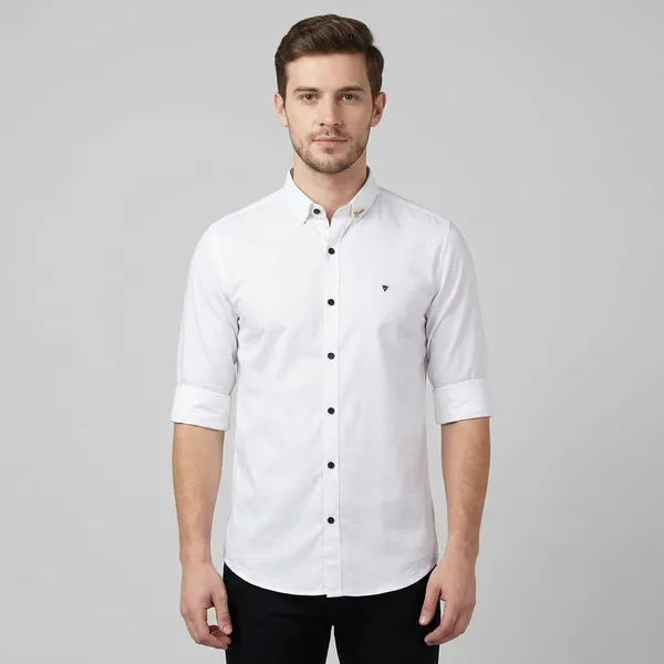 White_Cotton_Shirt_With_Button_Closure_And_Collar_Pin_For_Men