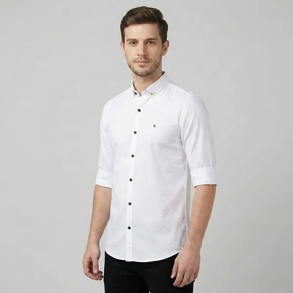 White_Cotton_Shirt_With_Button_Closure_And_Collar_Pin_For_Men
