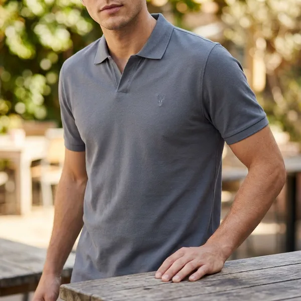 Grey_Cotton_T-_Shirt_For_Men