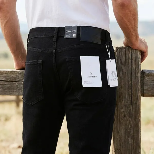 Black_Denim_Jeans_For_Men