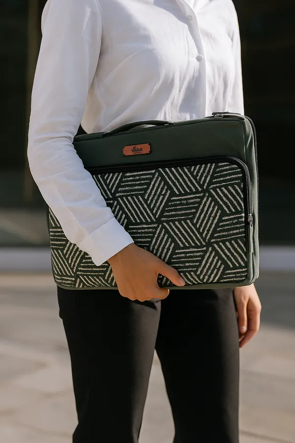 GREEN_GRID_(Green)_Laptop_Sleeve_With_Geometric_Pattern__Fits_Up_To_14_Inch_Laptops