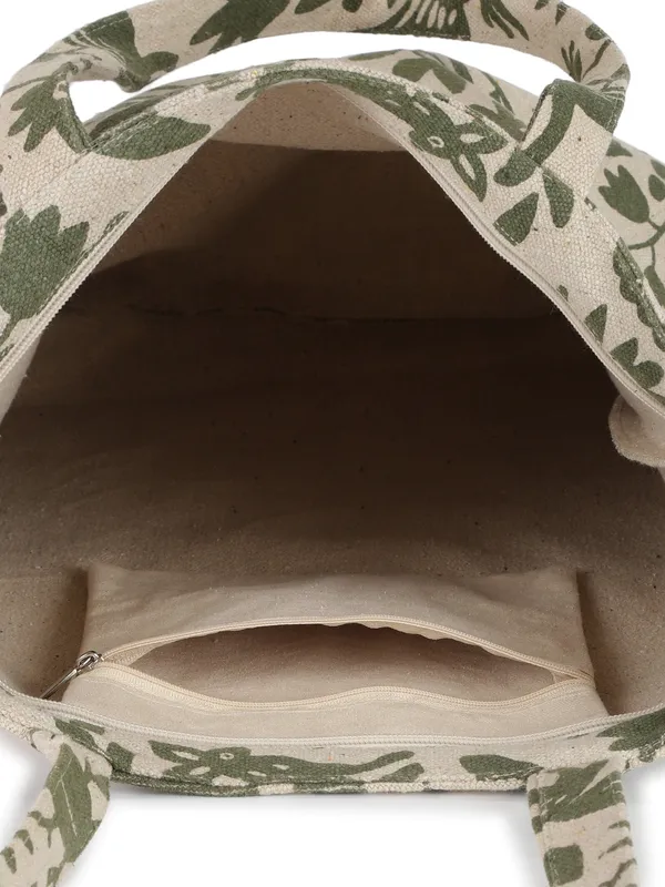 JUNGLE_(Green)Floral_Print_Reusable_Tote_Bag__Green_And_Beige