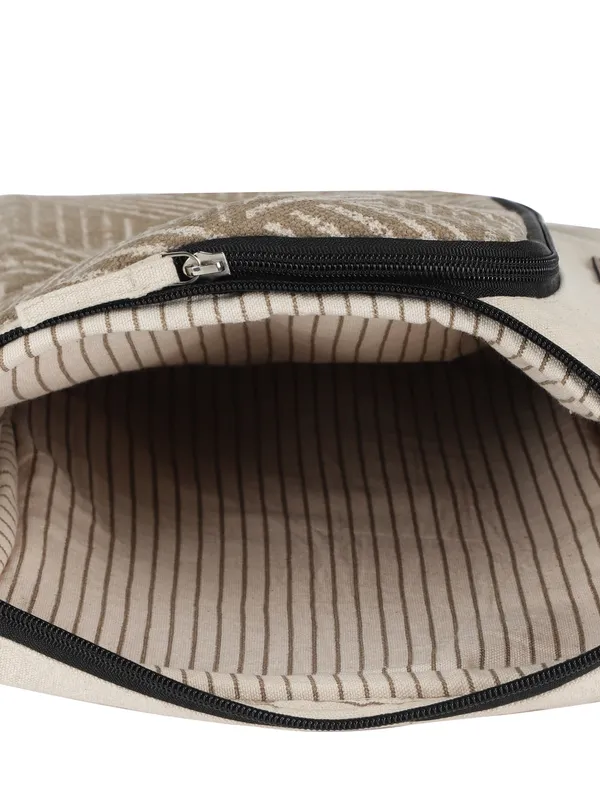 HEXA_BEIGE_(Beige)_Laptop_Sleeve_With_Geometric_Pattern__Fits_Up_To_14_Inch_Laptops