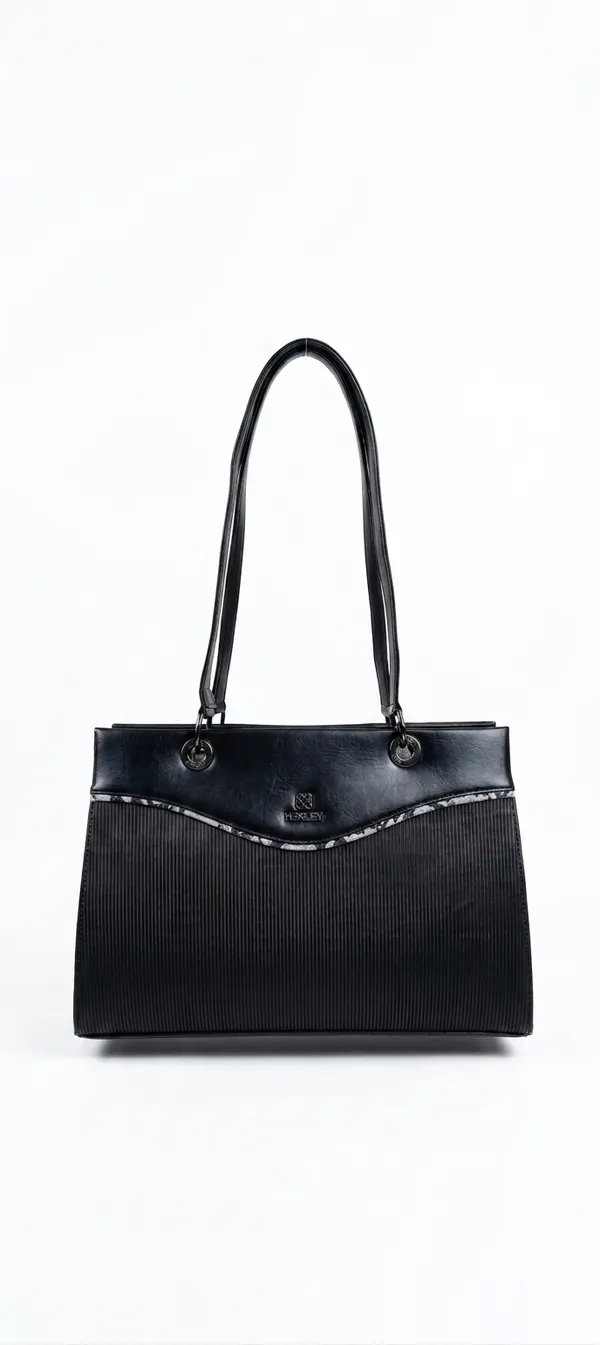 Black_And_White_Croc_Textured_Handbag_With_Shoulder_Straps