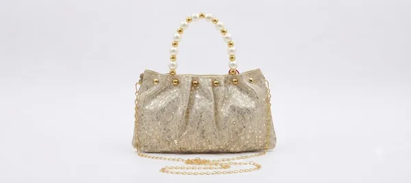 The_Golden_Pearl_Evening_Handbag_with_Sling