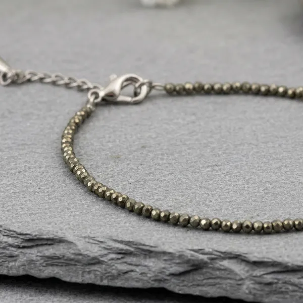 Minimalist_Pyrite_Anklet_With_Adjustable_Chain
