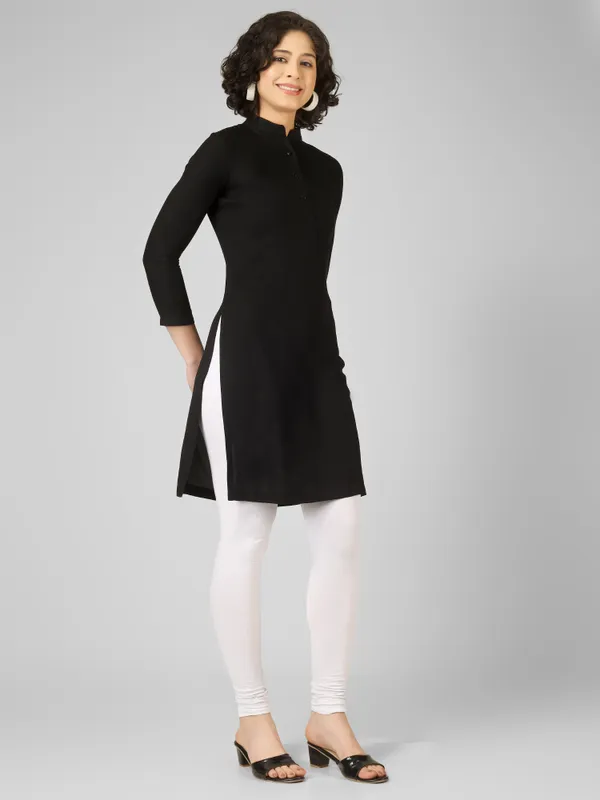Black_Pure_Rayon_Straight_Fit_Kurta_For_Women