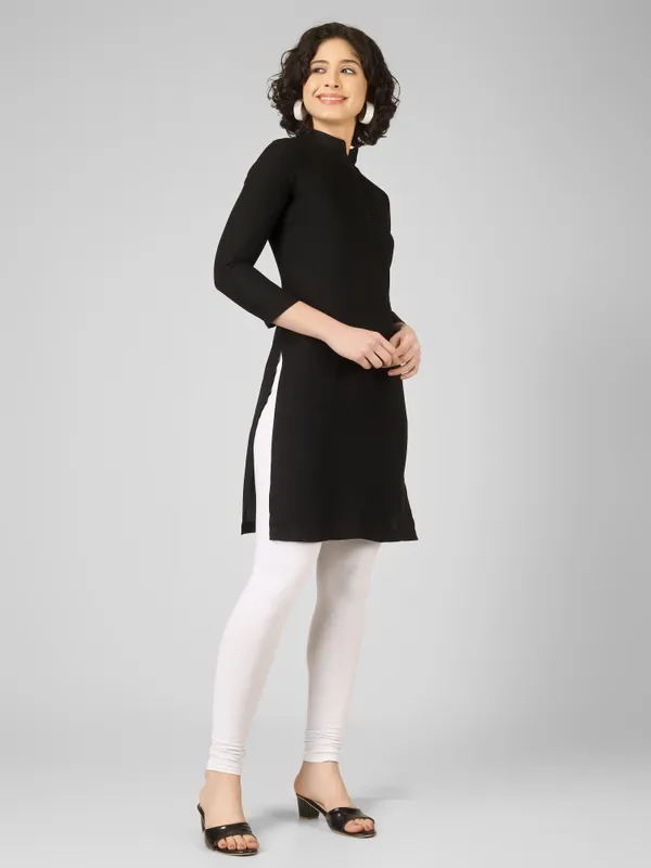 Black_Pure_Rayon_Straight_Fit_Kurta_For_Women