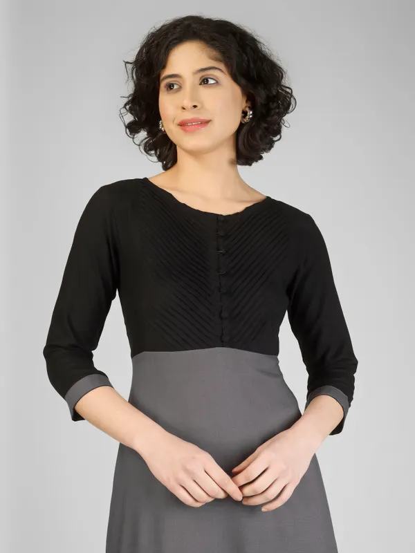 Black_Grey_Pure_Rayon_Fit_And_Flare_Dress_For_Women