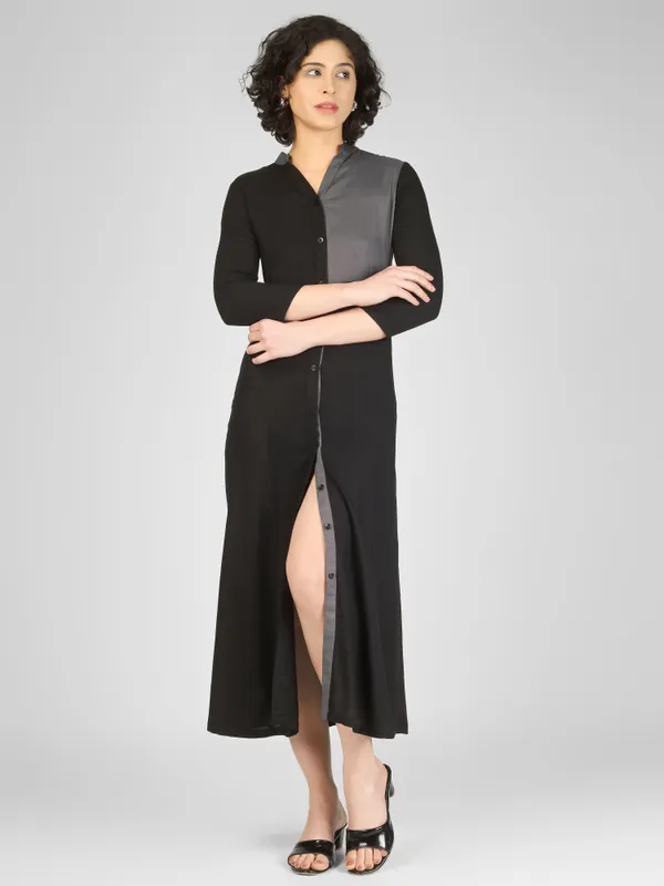 Black_Grey_Pure_Rayon_Color_Block_Midi_Dress_For_Women