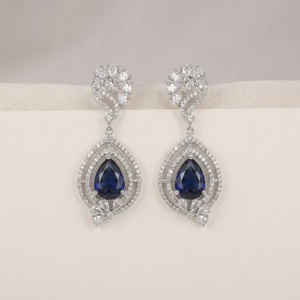 Elegant_Purple_Stone_Drop_Earrings_With_Crystal_Detailing