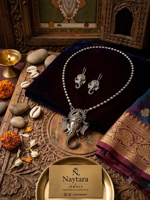 Handcrafted_Oxidised_Silver_Ganesha_Pendant_Necklace_Set_with_Matching_Hook_Earring