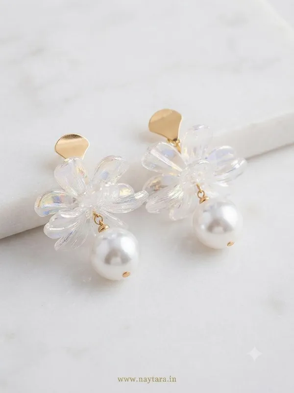 Elegant_Pearl_flower_Drop_Earrings_-Gold_Finish