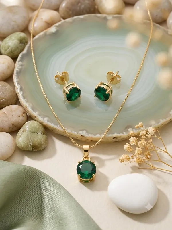 Elegant_Anti_Tarnish_gold_Toned_Necklace_with__studs_in_emerald_green_stone