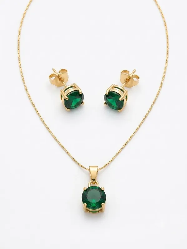 Elegant_Anti_Tarnish_gold_Toned_Necklace_with__studs_in_emerald_green_stone